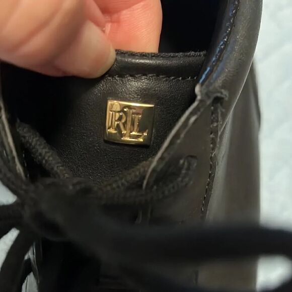 Lauren Ralph Lauren leather high tops. Size 7.5 - Picture 6 of 8